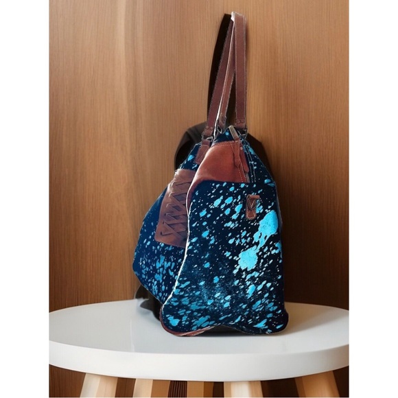 HOPOFLY BAGS Woodland Dreams Hair-on Leather  Traveler Bag - Picture 3 of 13